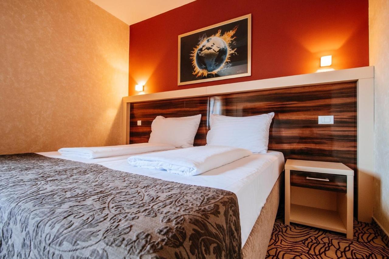 Hotel Terra Novalja Kültér fotó