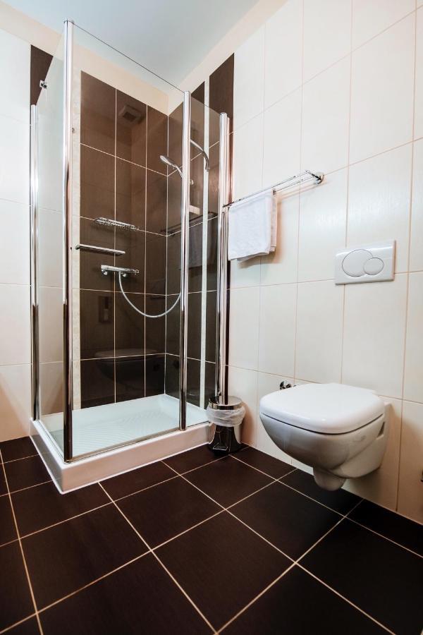Hotel Terra Novalja Kültér fotó