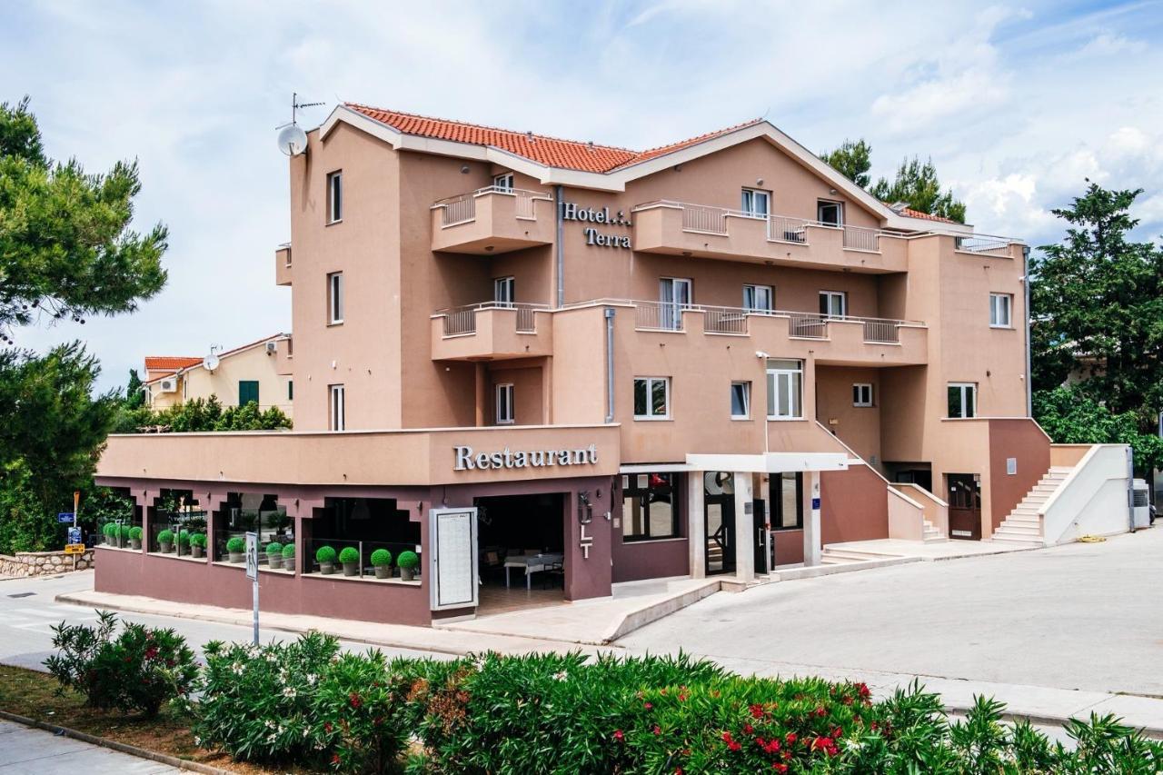 Hotel Terra Novalja Kültér fotó